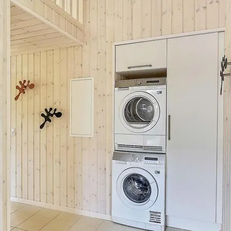 Udsholt Strand Sleeps 20 Pool Wifi Дом отдыха Udsholt Sand