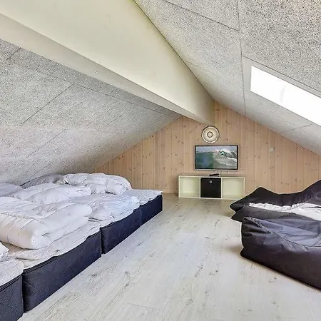 Udsholt Strand Sleeps 20 Pool Wifi Udsholt Sand