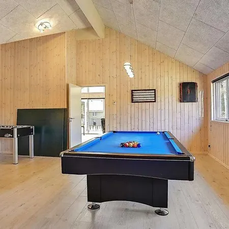 Holiday home Udsholt Strand Sleeps 20 Pool Wifi *